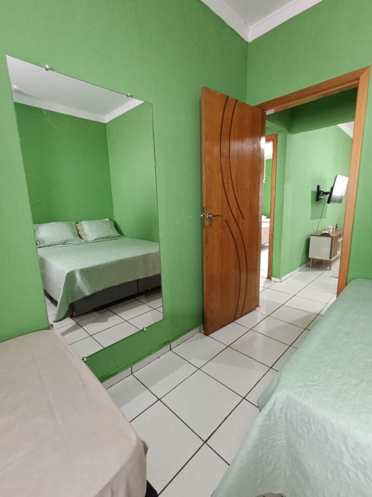 Casa De Temporada Em Cuiaba-mt - Regiao Do Cpa Casa de férias